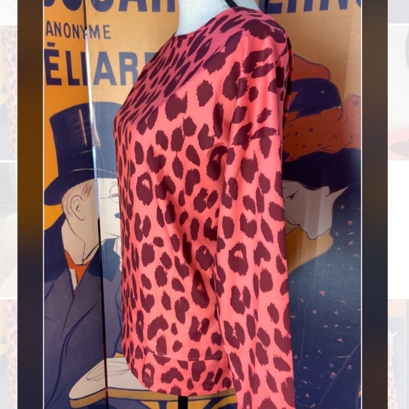 🐆Cheetah Print Coral blouse🐆​​ - Picture 2 of 4